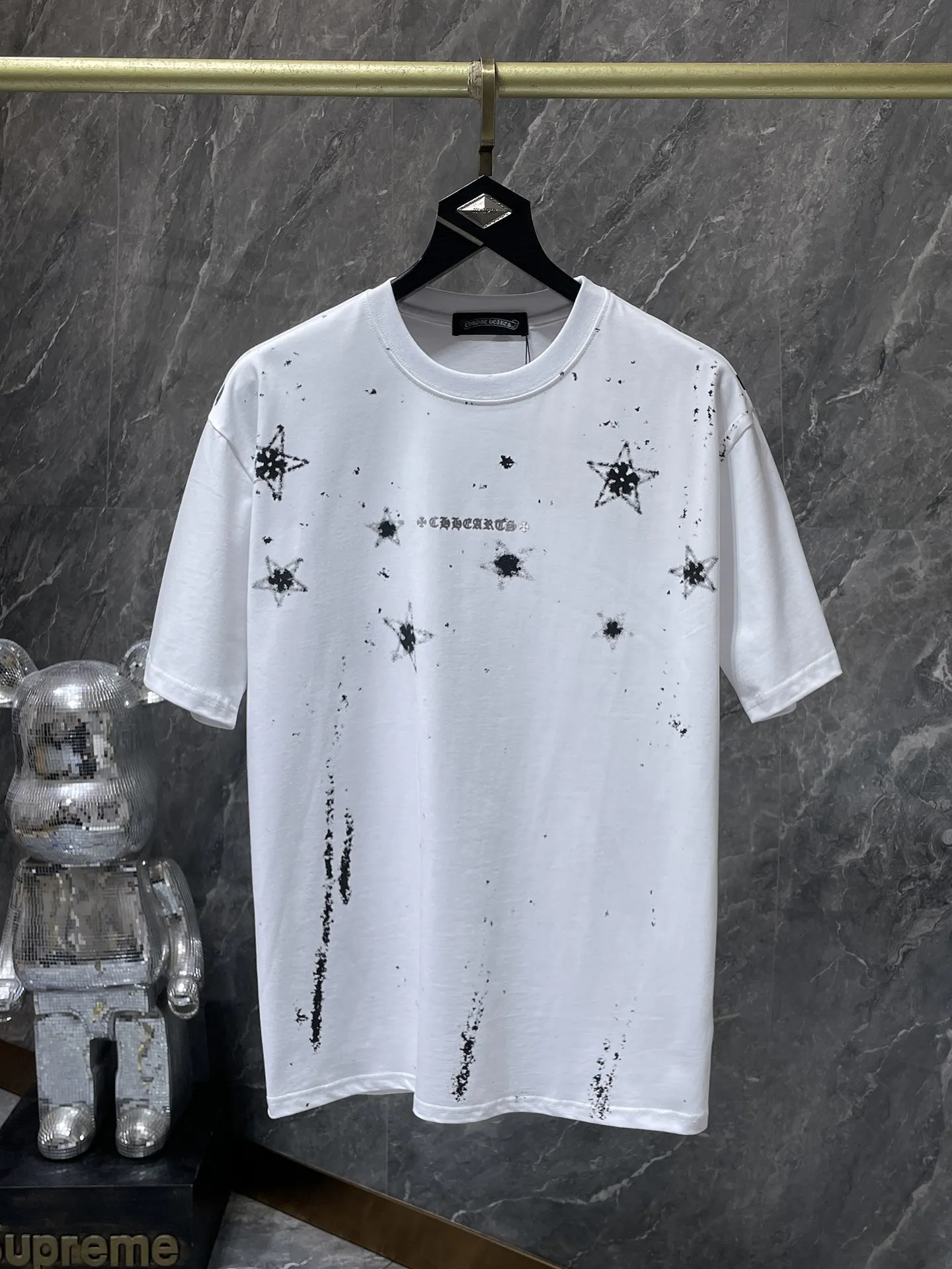 P170 new Chrome Hearts 25ss high version for summer! High-weight, environmentally friendly and high-quality top-quality fabrics 260g~285g Crow Snow Five-pointed Star Horizontal Axis Sanskrit Engraving Film Short Sleeves Counter Synchronization Re-engraved Version 1:1 Recommended Colors: White, Black Sizes: S, M, L, XL